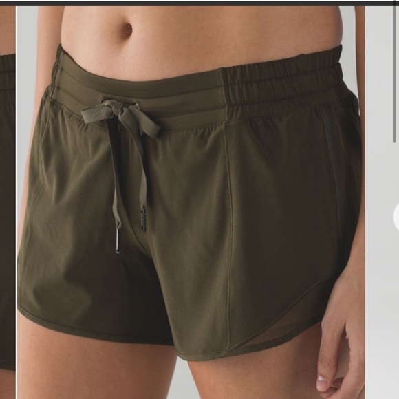 lululemon athletica Pants - Lululemon Hotty Hot Shorts